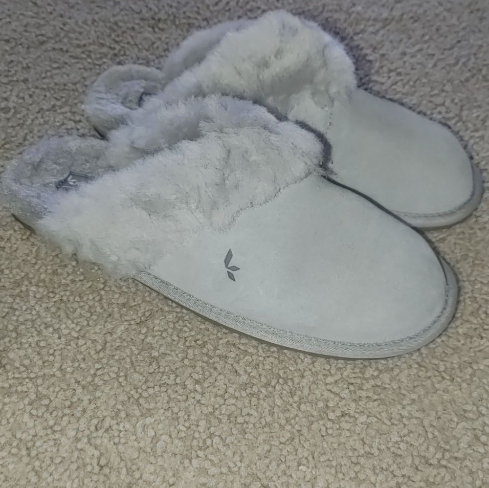 Koolaburra by Ugg Slippers